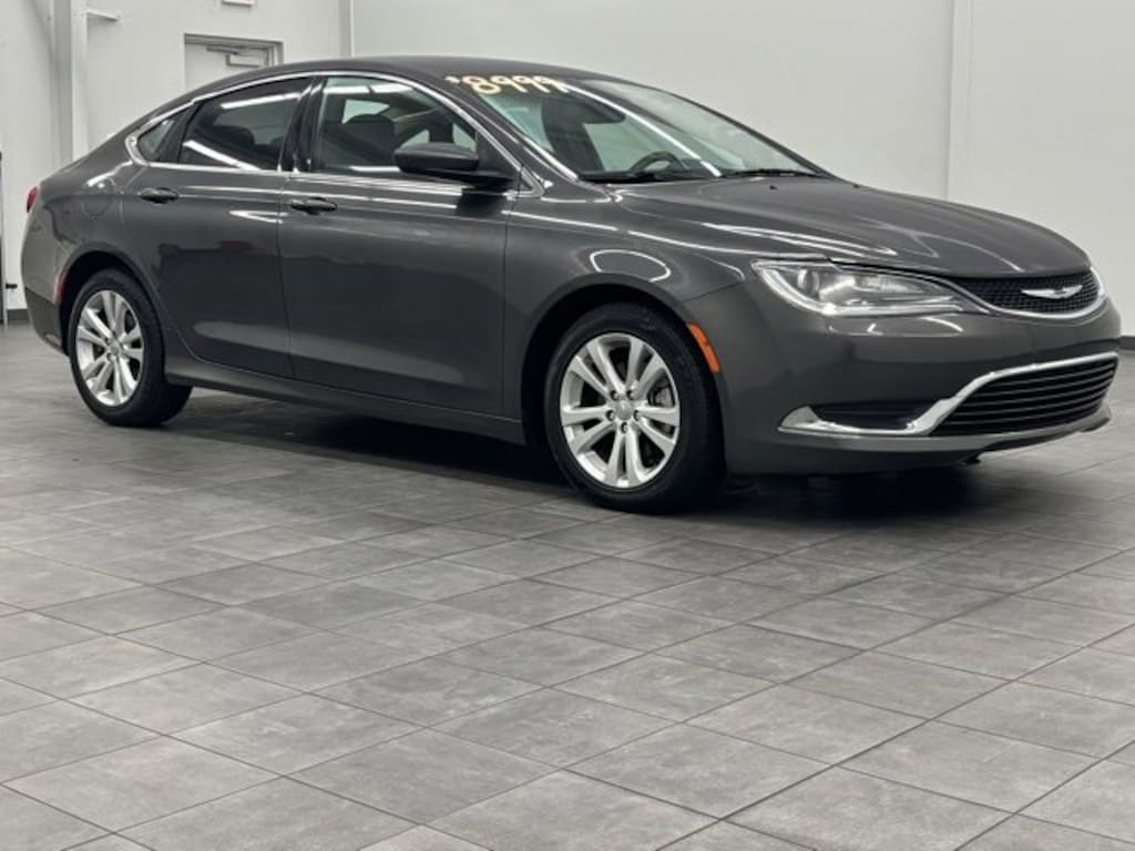 Used 2015 Chrysler 200 Limited Sedan