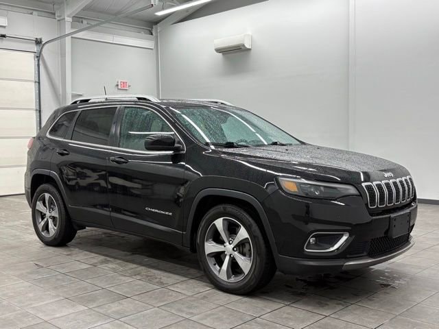 2019 Jeep Cherokee SUV 