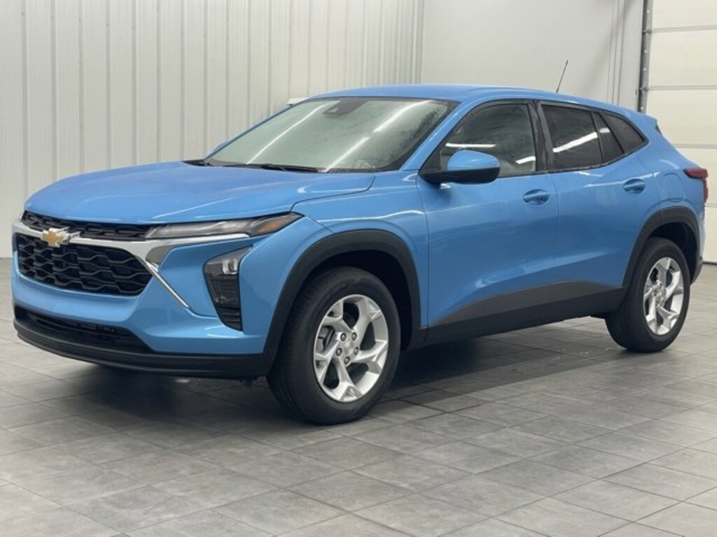 New 2026 Chevrolet Trax LS SUV