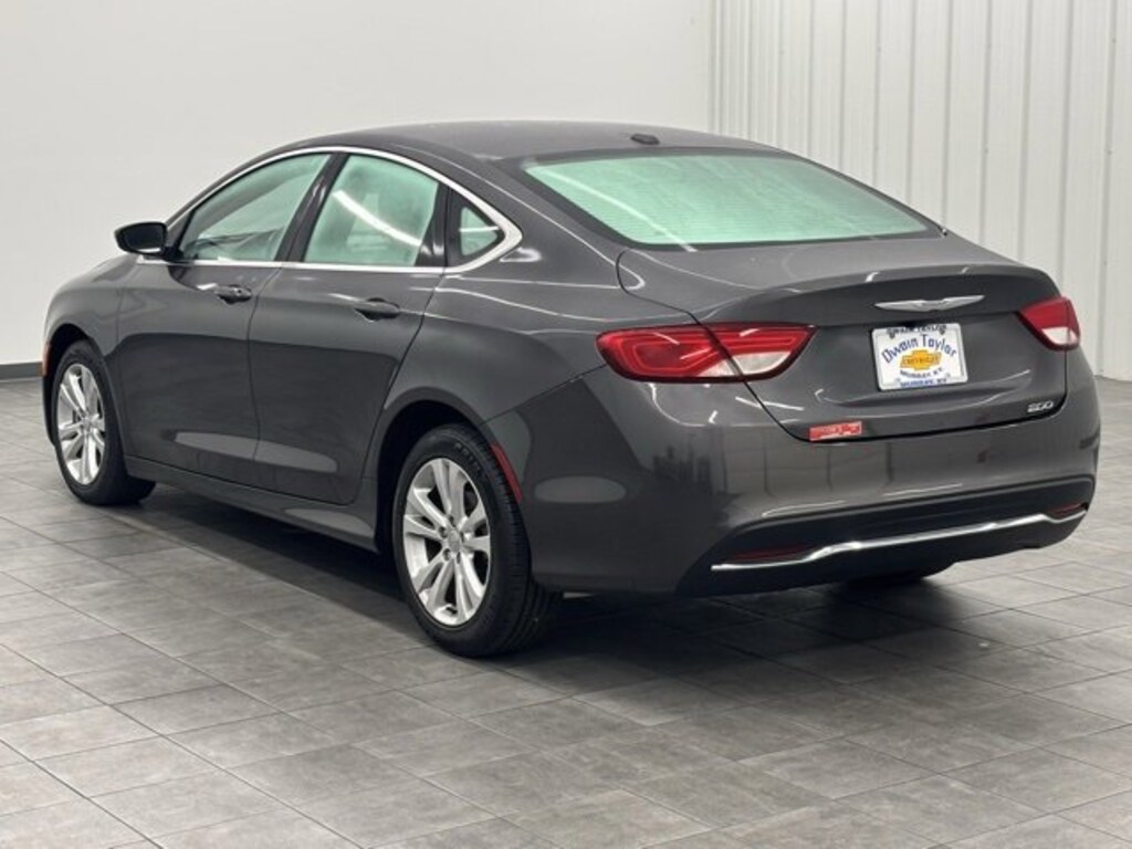 Used 2015 Chrysler 200 Limited Sedan