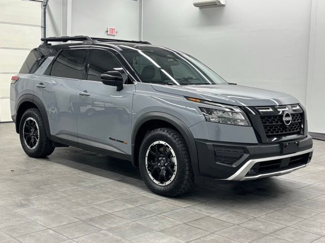 2025 Nissan Pathfinder SUV 
