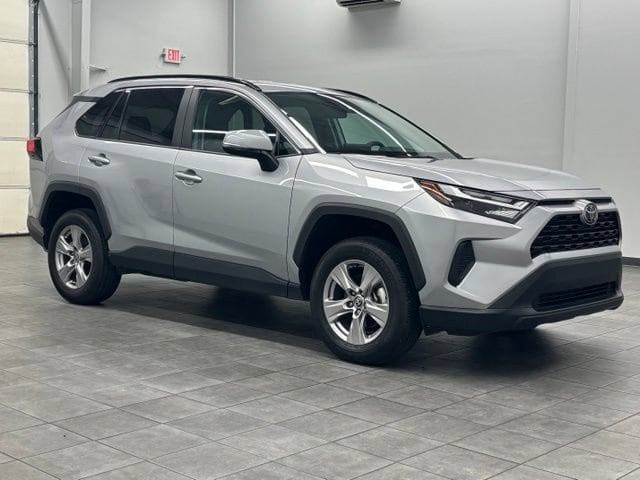 2025 Toyota RAV4 SUV 