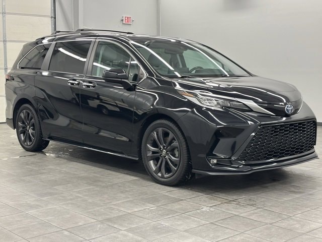 2021 Toyota Sienna Van 