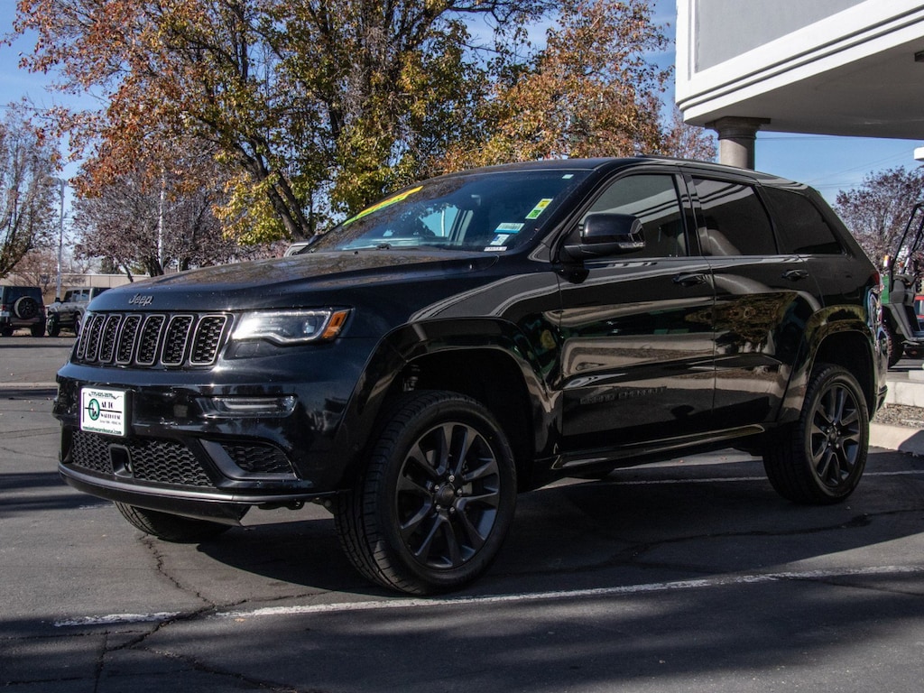 Used 2018 Jeep Grand Cherokee Overland 4x4 SUV