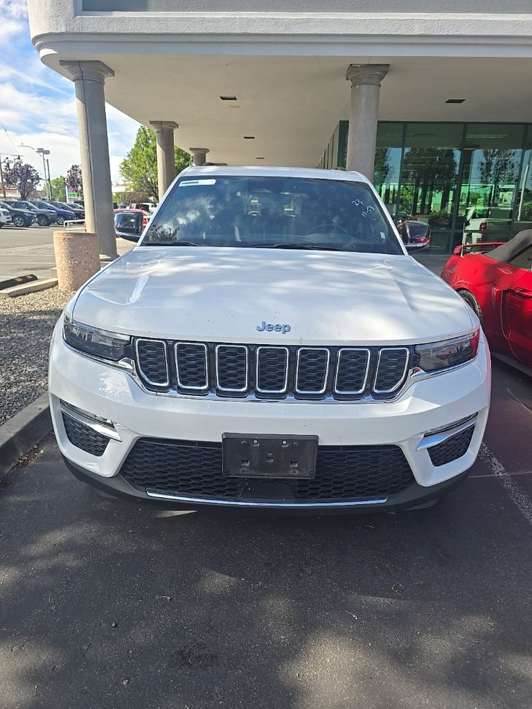2024 Jeep Grand Cherokee 4xe 4x4's photo