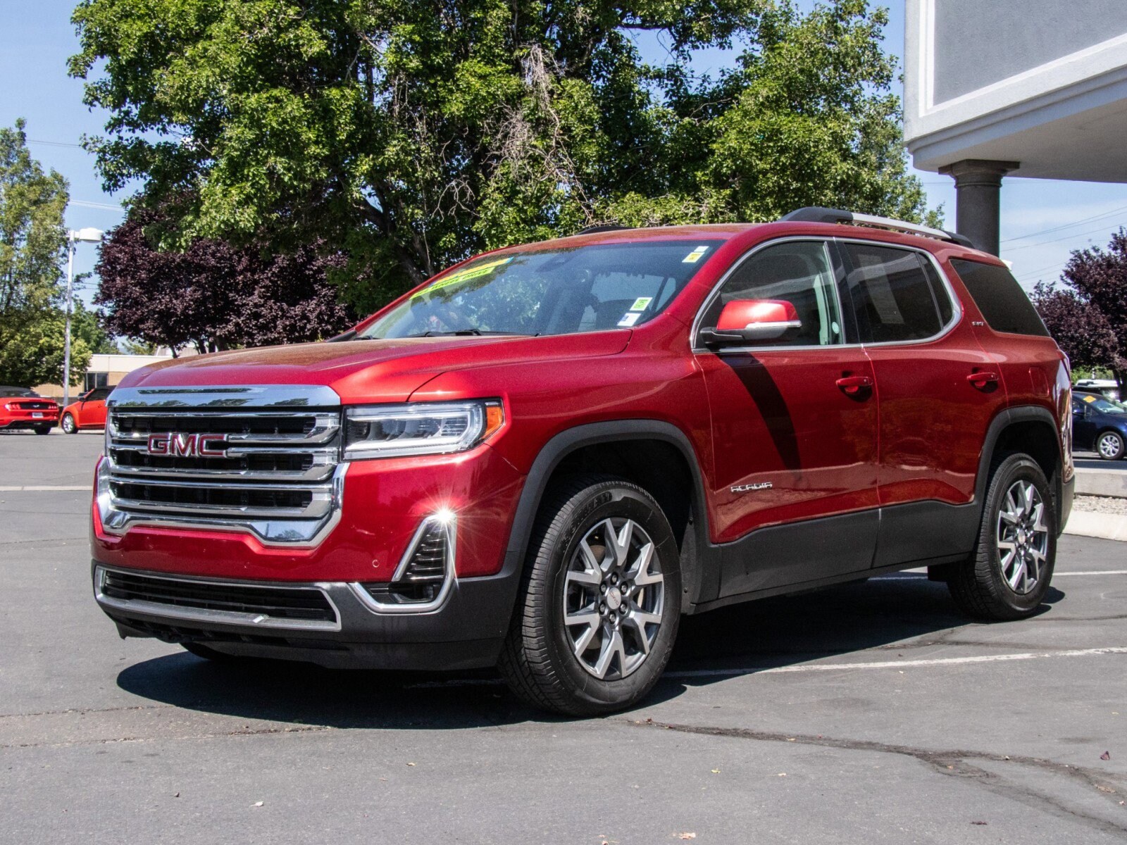 2023 Gmc Acadia SLT photo 2