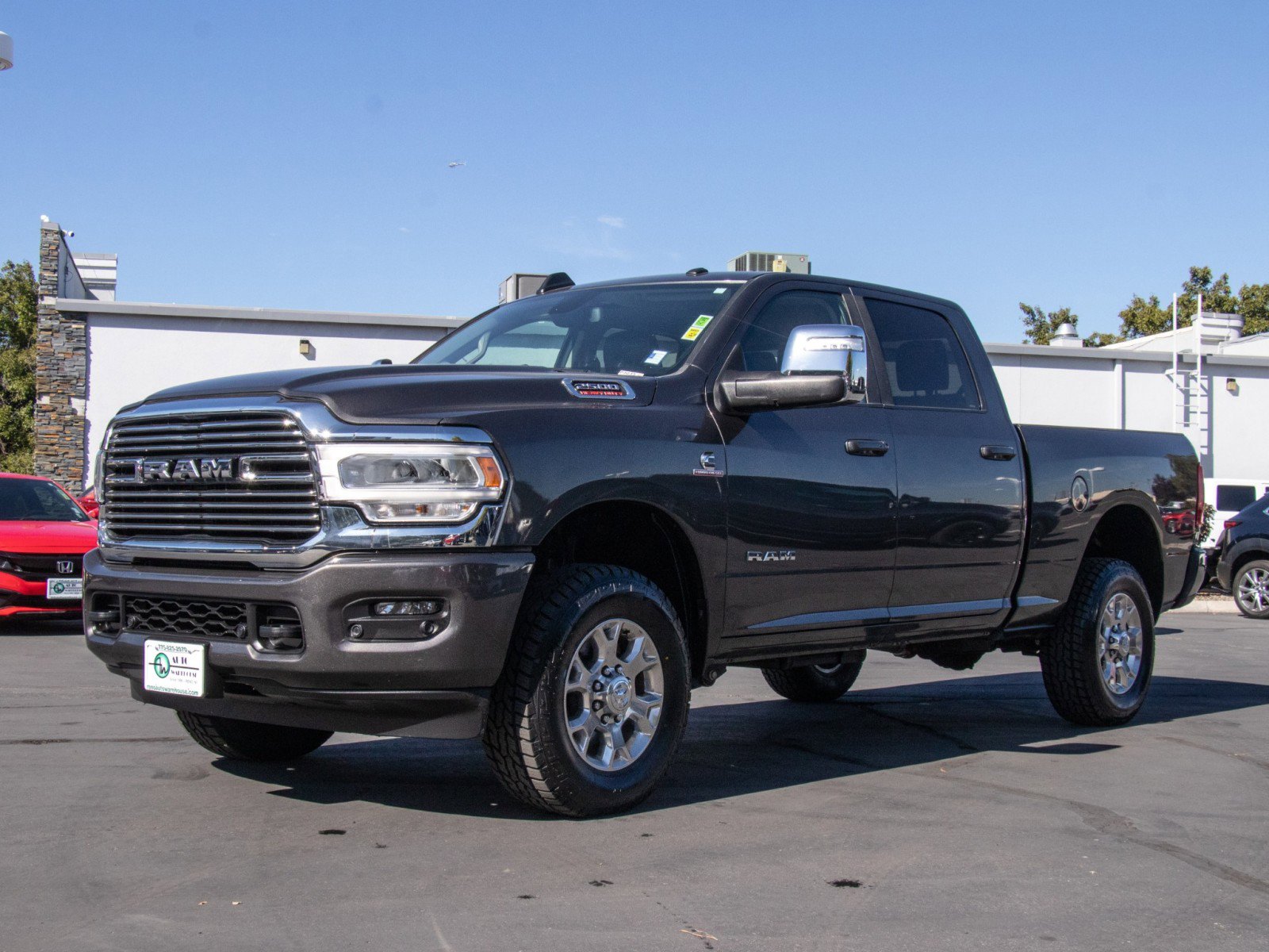 2024 Ram 2500 Laramie photo 3