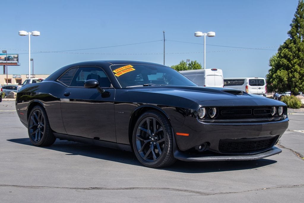 2019 Dodge Challenger R/T's photo