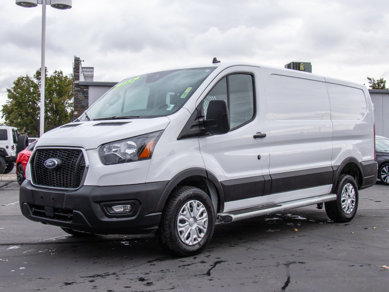 2024 Ford Transit photo 2