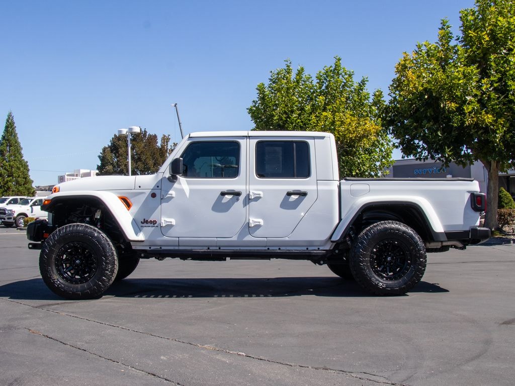 Used 2023 Jeep Gladiator Mojave Truck Crew Cab