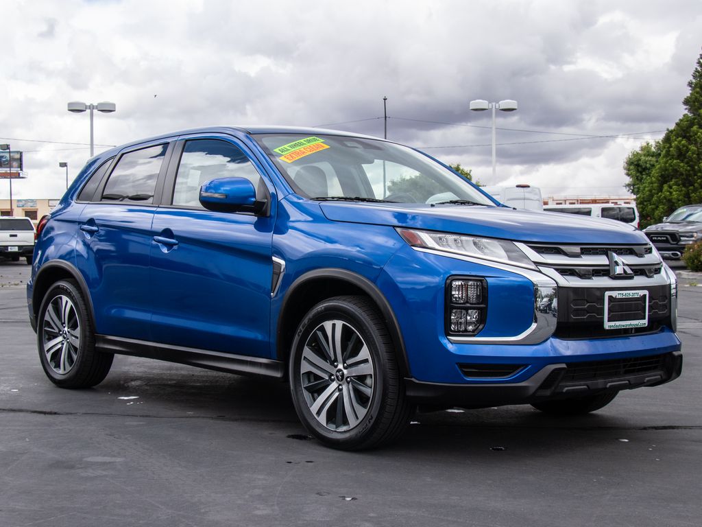 2024 Mitsubishi Outlander Sport 2.0 SE AWC CVT's photo