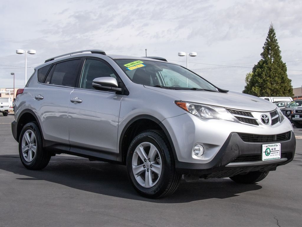 Used 2014 Toyota RAV4 4WD XLE SUV