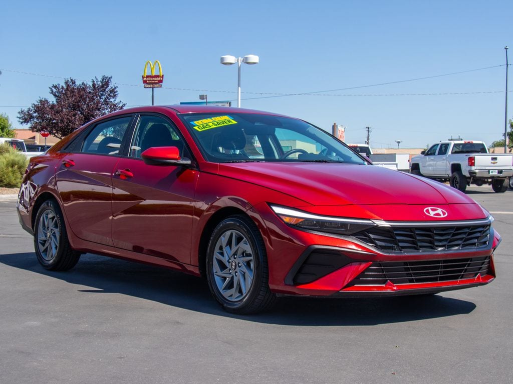 Used 2024 Hyundai Elantra SEL Sedan
