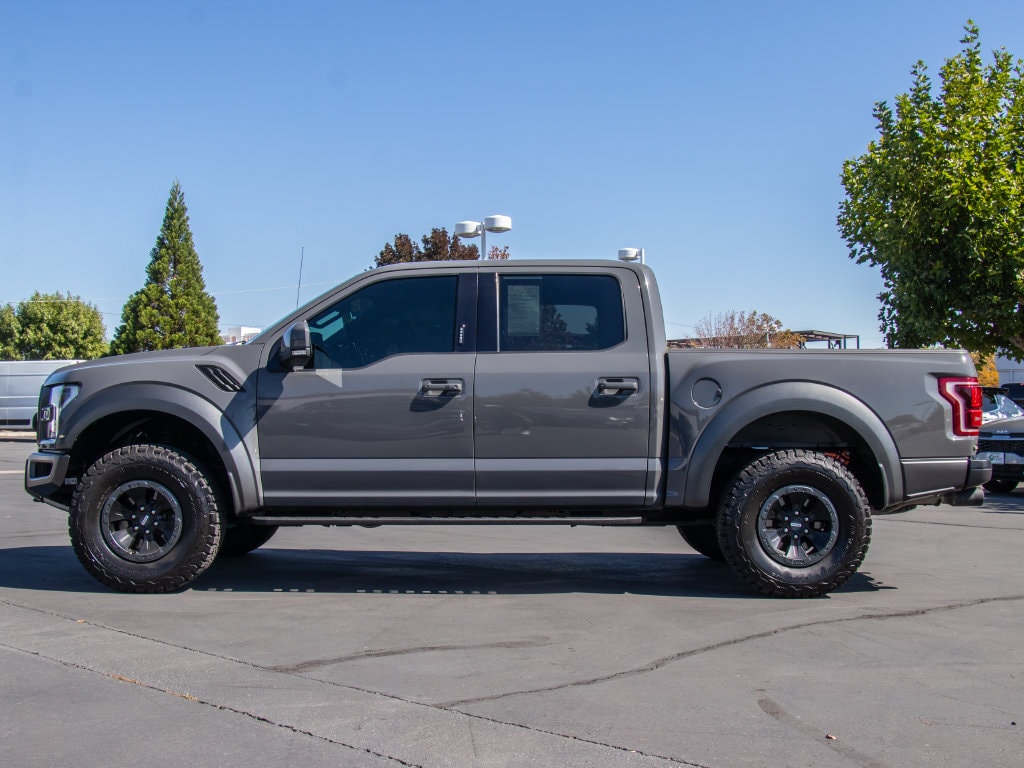 Used 2020 Ford F-150 Raptor Truck SuperCrew Cab