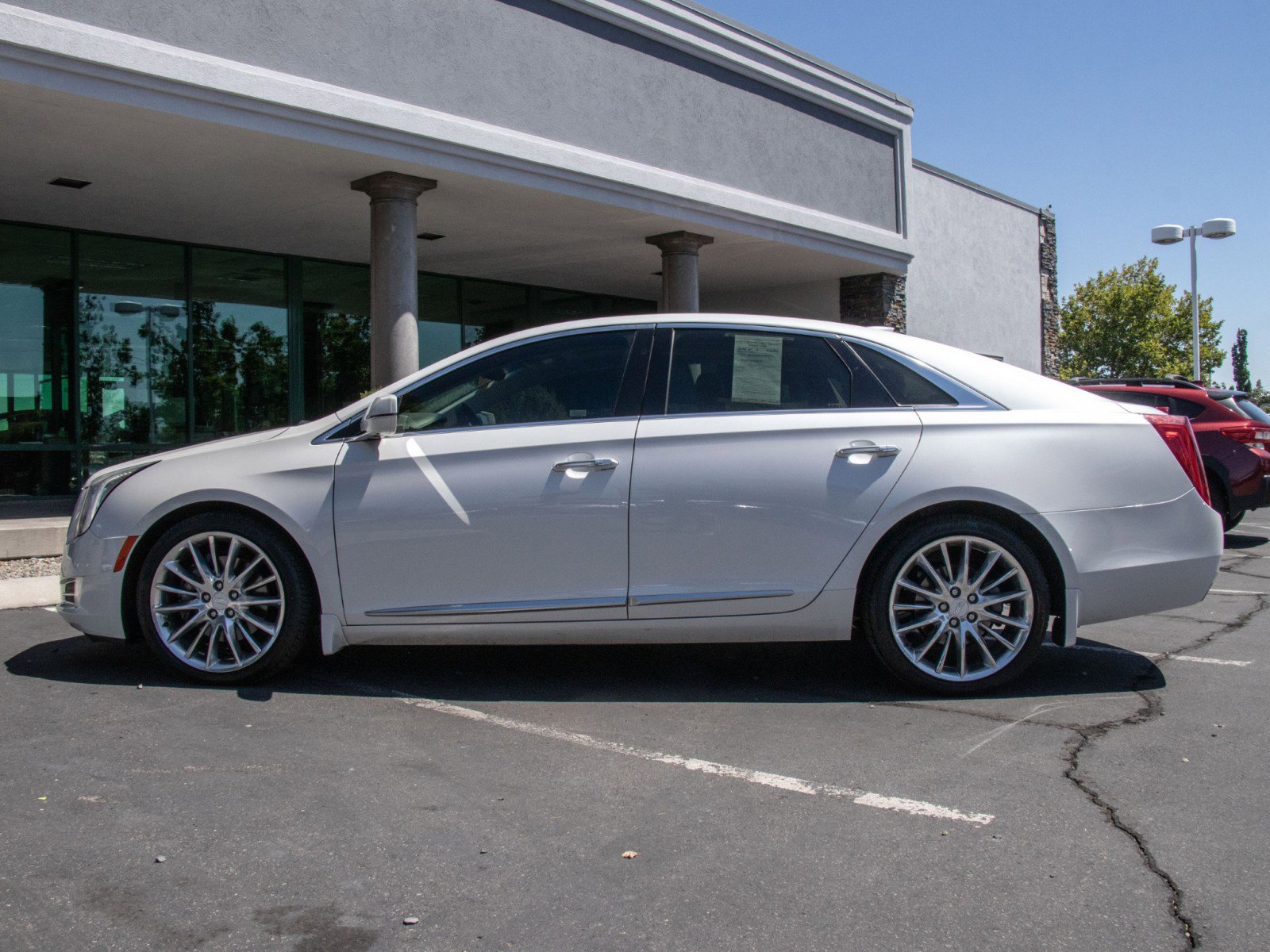 2016 Cadillac XTS V-Sport Platinum photo 3