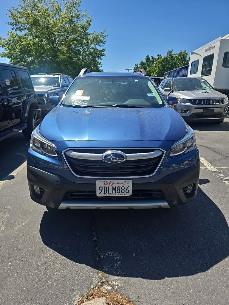 2022 Subaru Outback Limited's photo