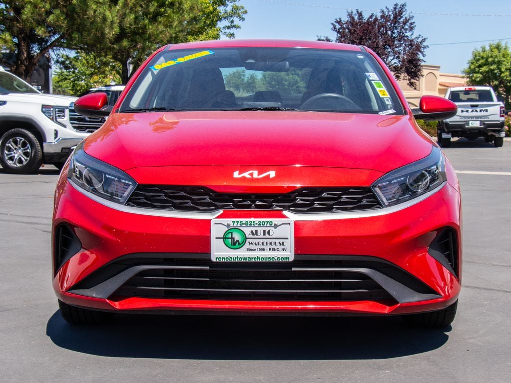 Used 2024 Kia Forte LXS Sedan