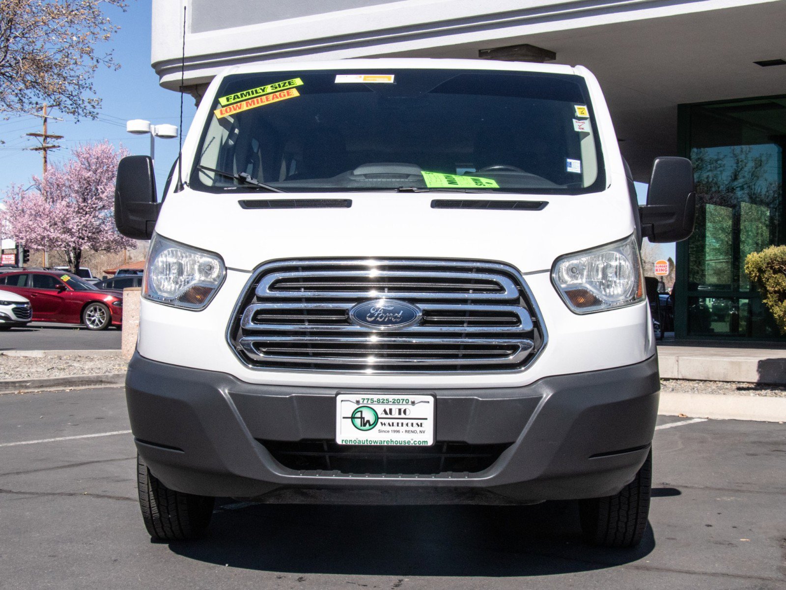 2017 Ford Transit photo 2