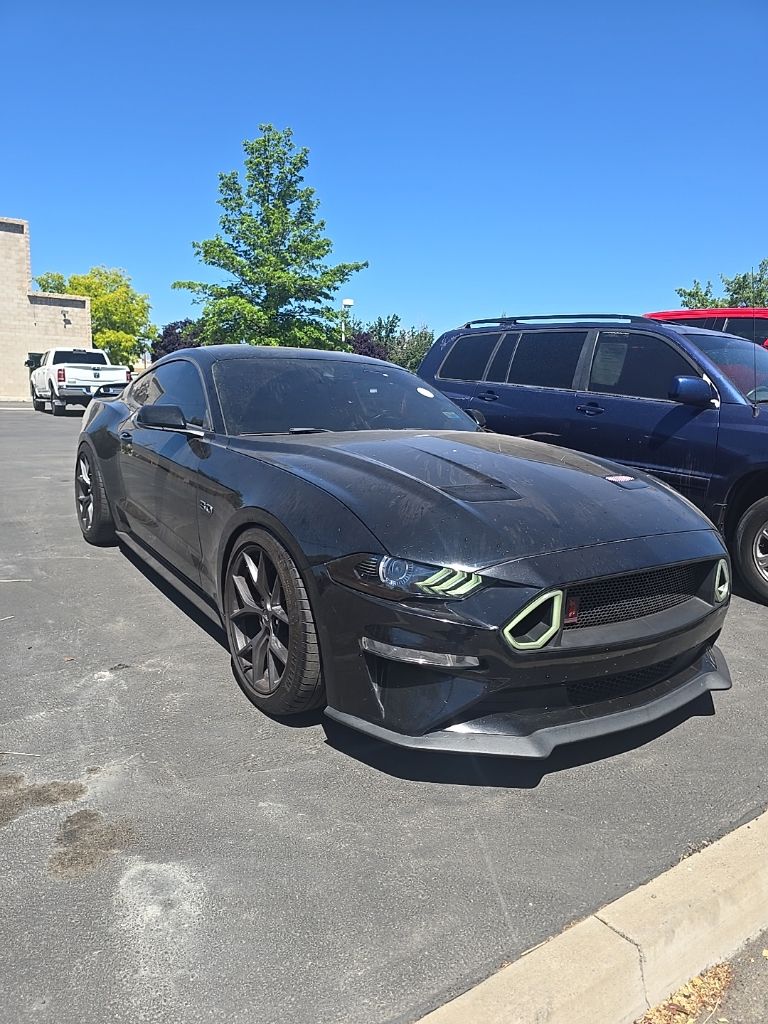 2020 Ford Mustang GT Coupe Premium's photo