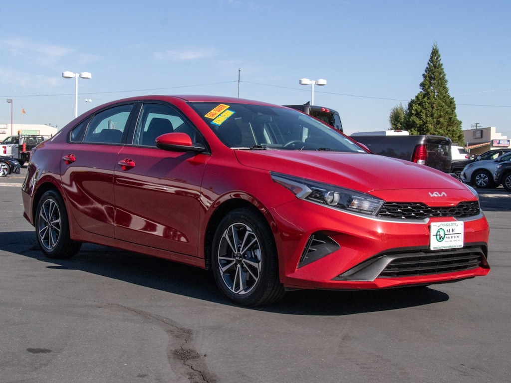 Used 2023 Kia Forte LXS Sedan