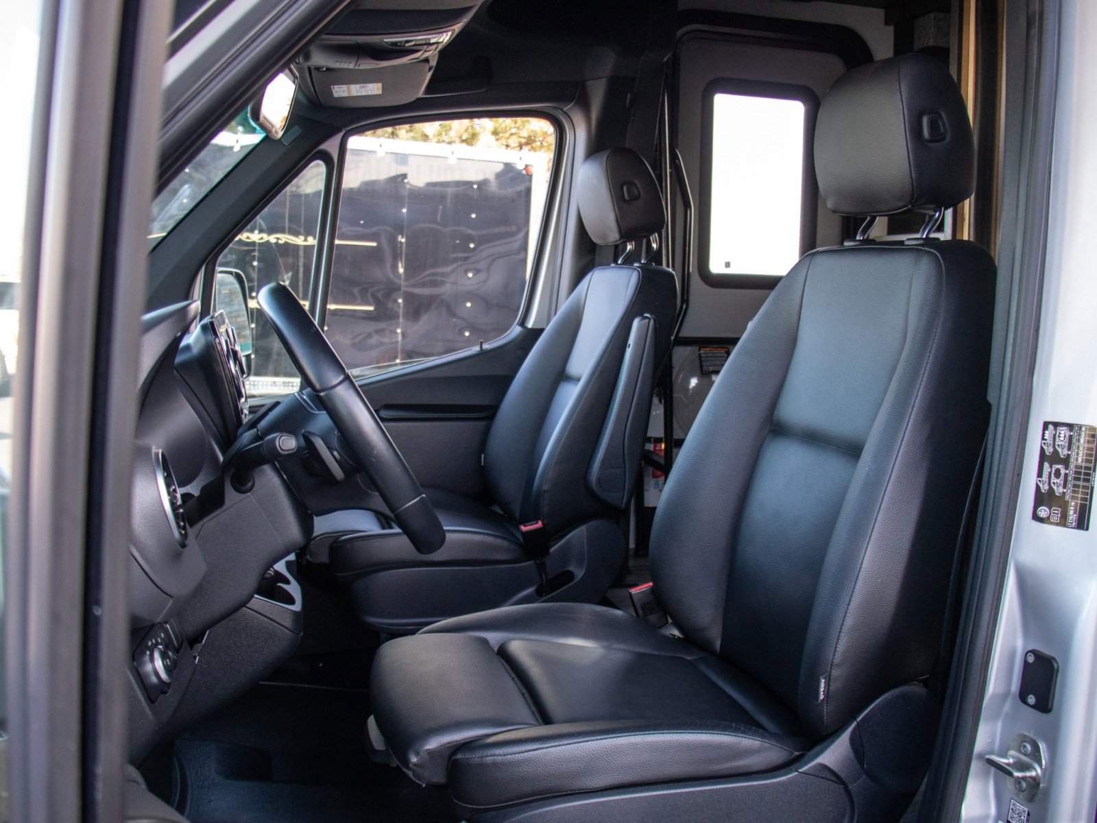 2022 Mercedes-Benz Sprinter Cab Chassis Base - Photo 10
