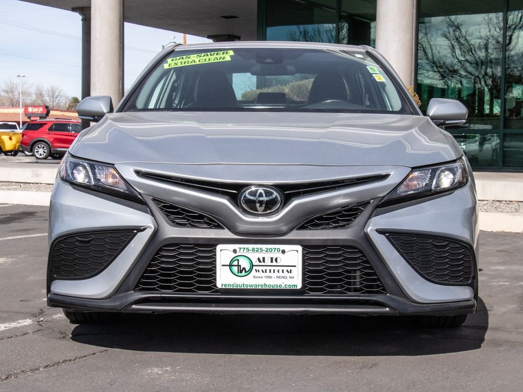 Used 2023 Toyota Camry SE Sedan