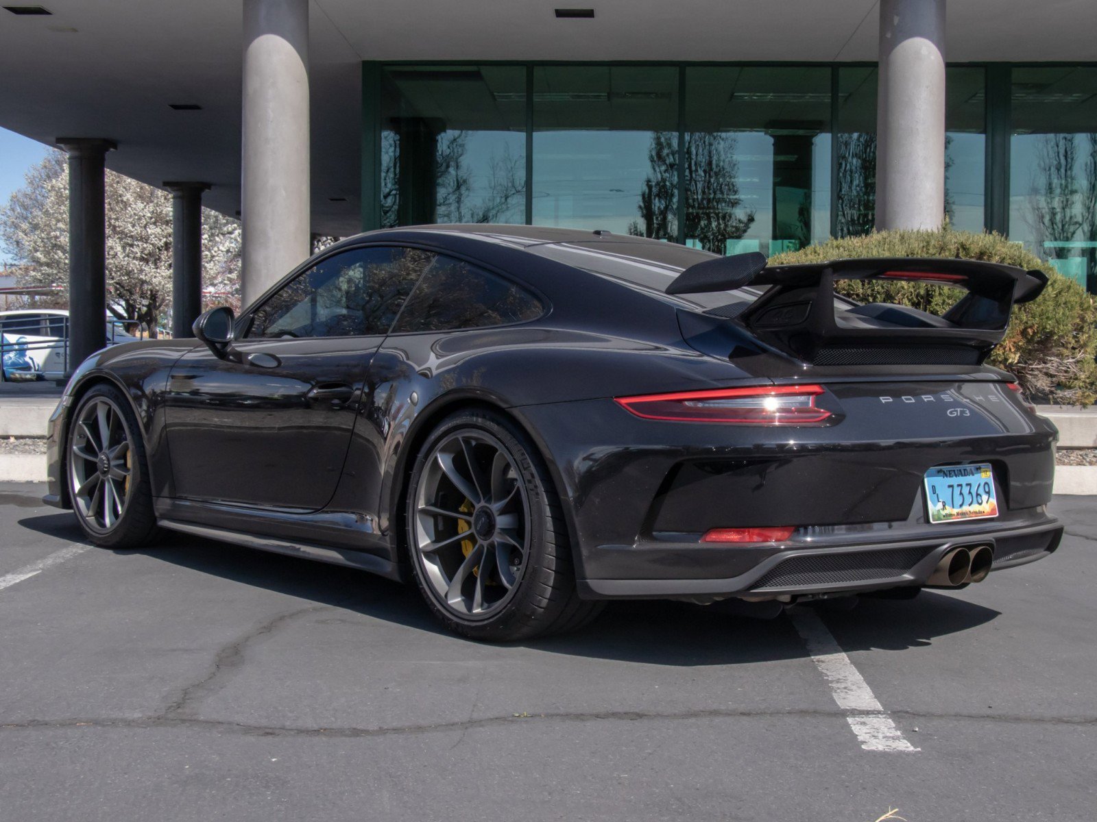 2018 Porsche 911 GT3 photo 4