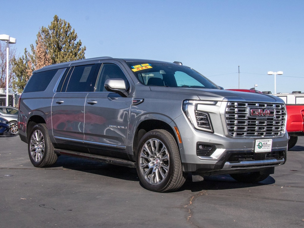 Used 2025 GMC Yukon XL Denali SUV