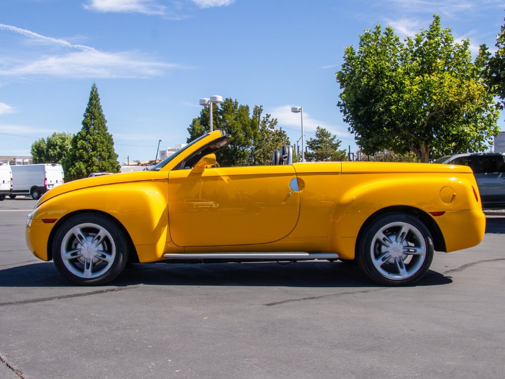 Used 2004 Chevrolet SSR Base Truck Standard Cab