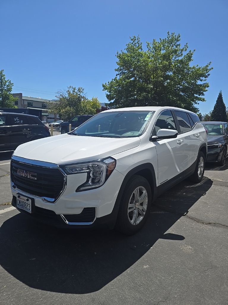 2024 GMC Terrain SLE AWD's photo