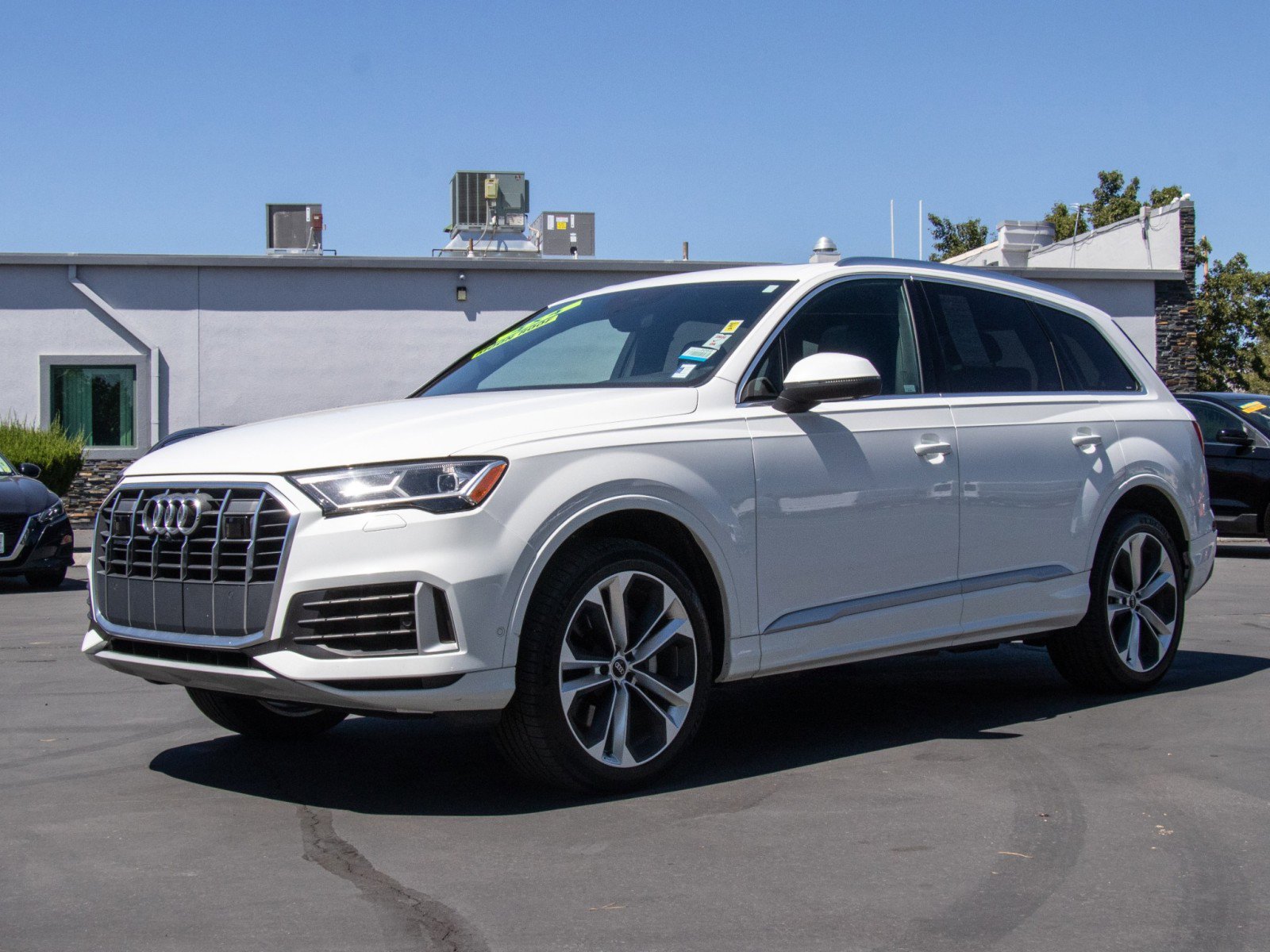 2022 Audi Q7 55 Premium photo 2