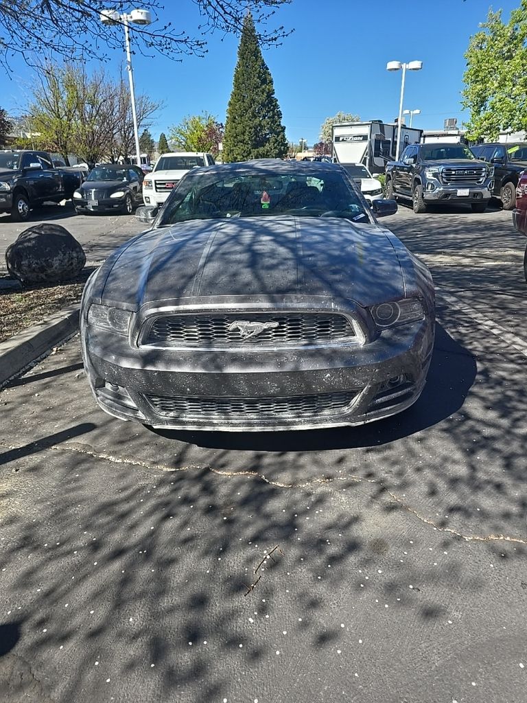 2014 Ford Mustang V6