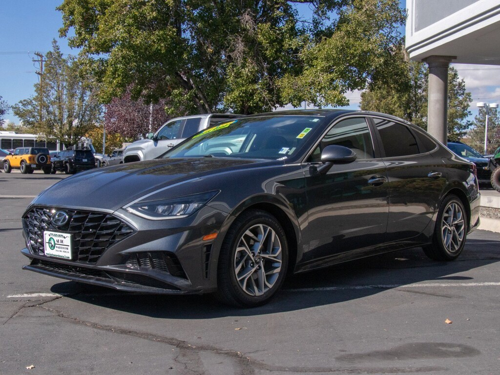 Used 2020 Hyundai Sonata SEL Sedan