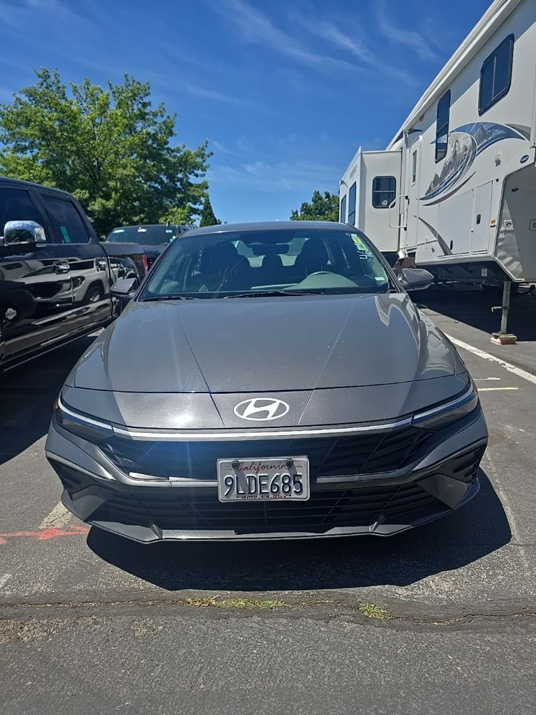 2024 Hyundai Elantra 2.0 SEL IVT's photo