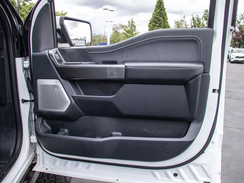 2022 Ford F-150 Lariat - Photo 19