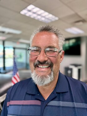 Staff member Andre Ribeiro from ID_5f5586