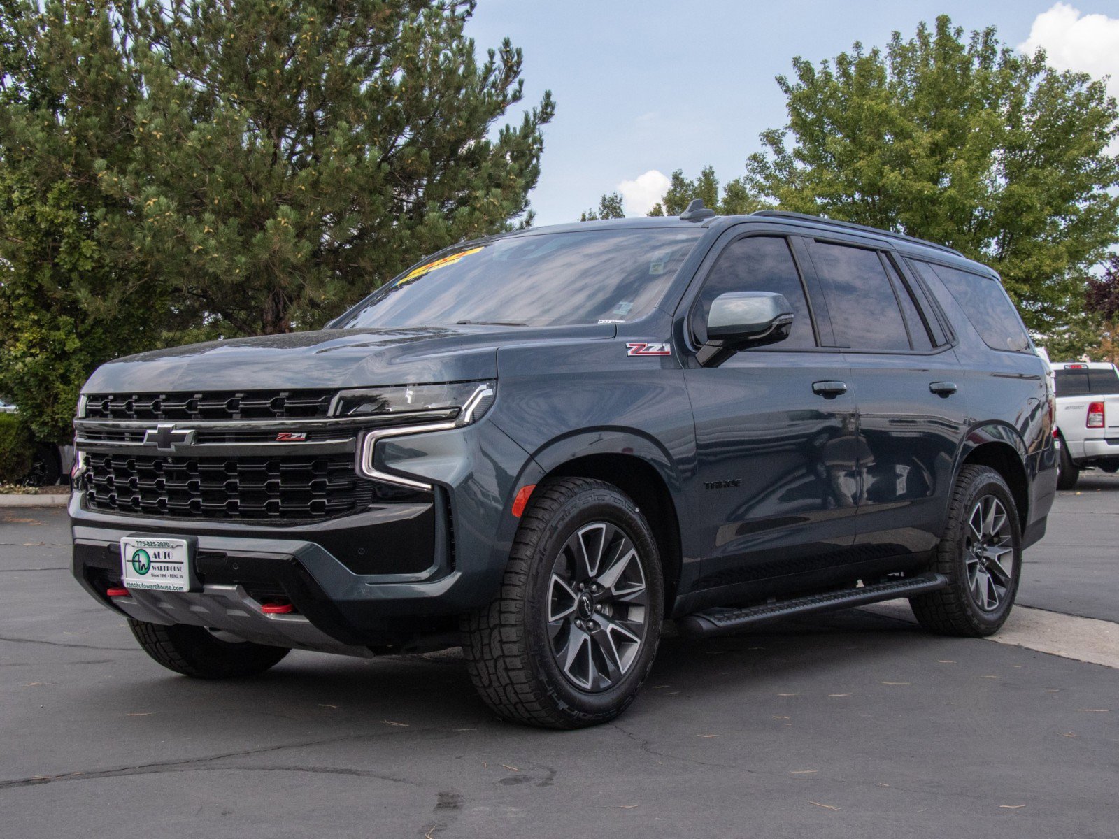 2021 Chevrolet Tahoe Z71 photo 2