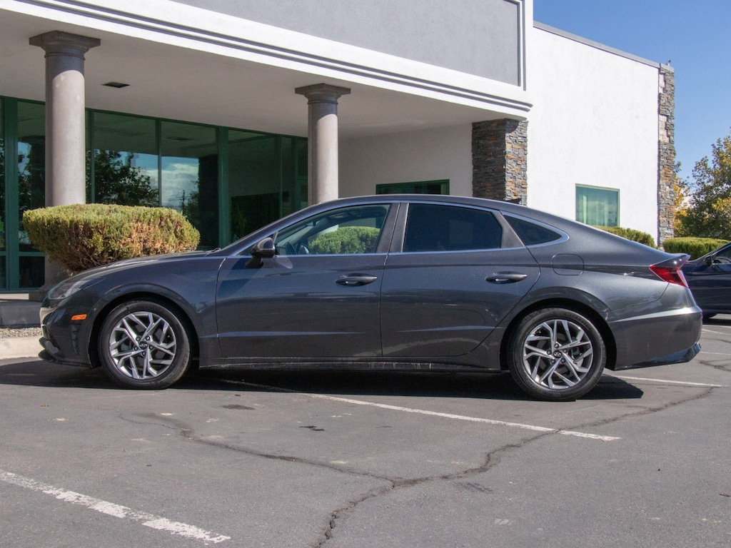 Used 2020 Hyundai Sonata SEL Sedan