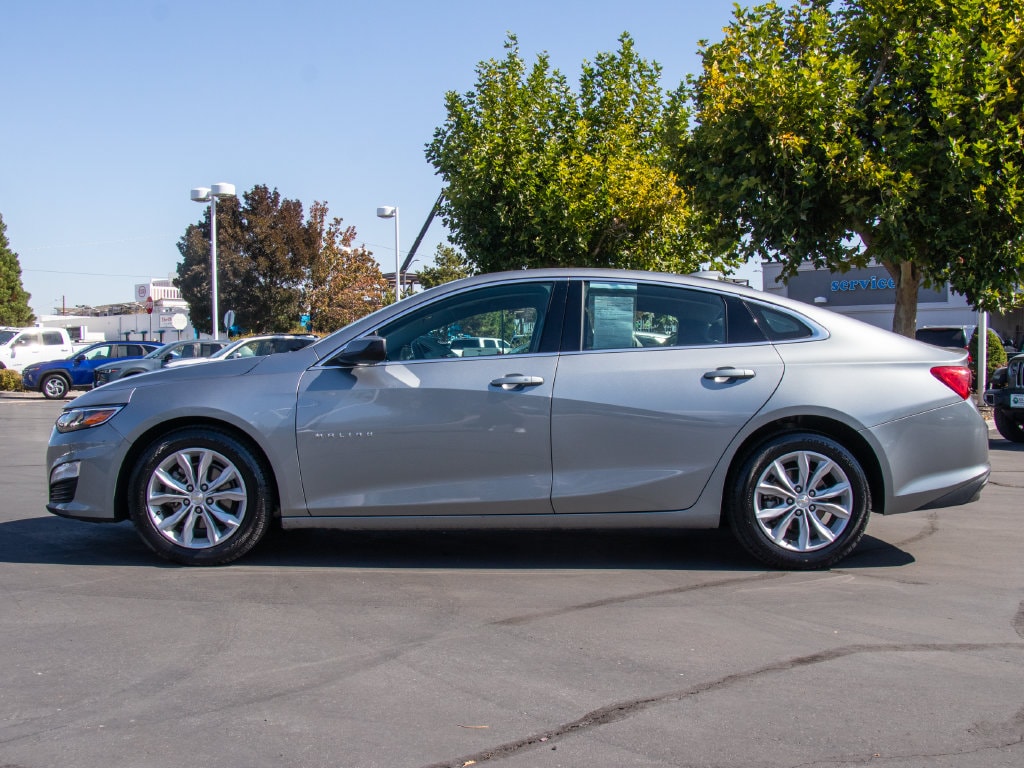 Used 2025 Chevrolet Malibu 1LT Sedan