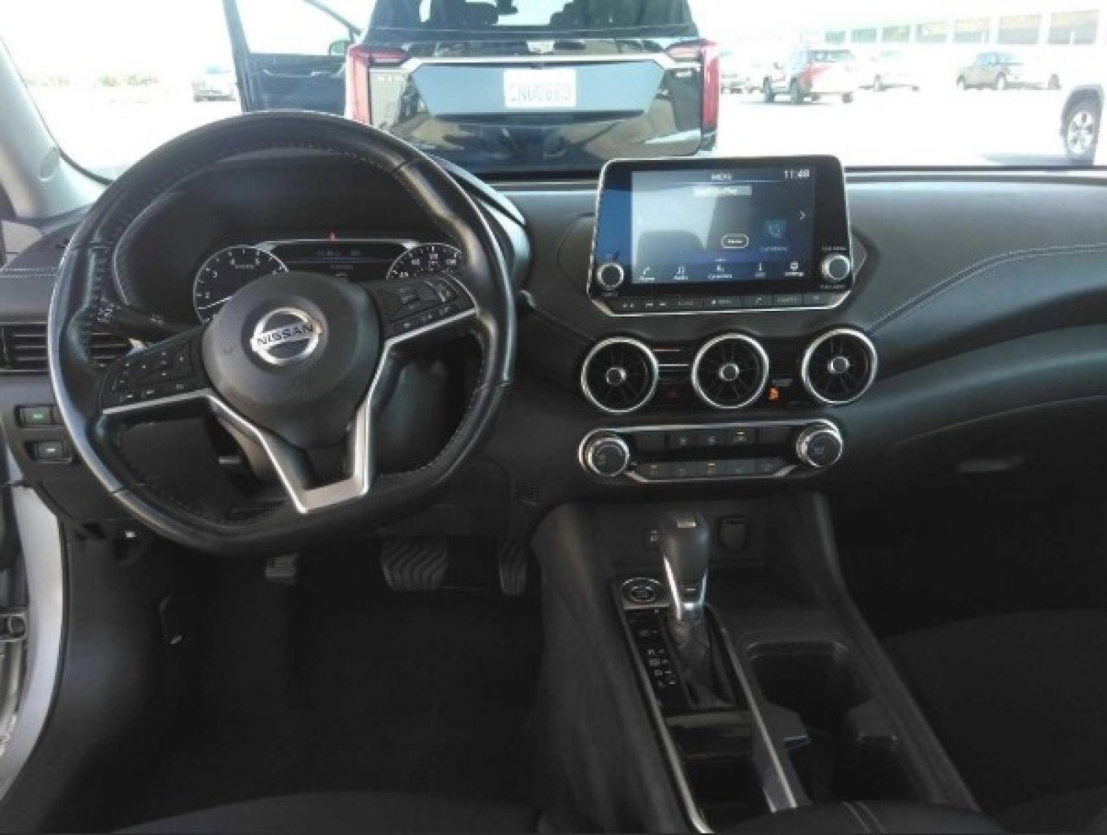 2022 Nissan Sentra SV photo 2