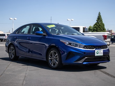 2023 Kia Forte LXS Sedan