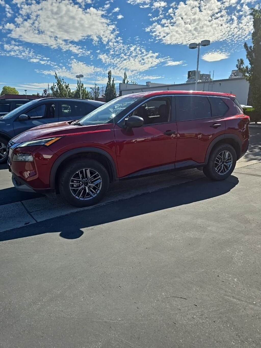 Used 2023 Nissan Rogue S SUV