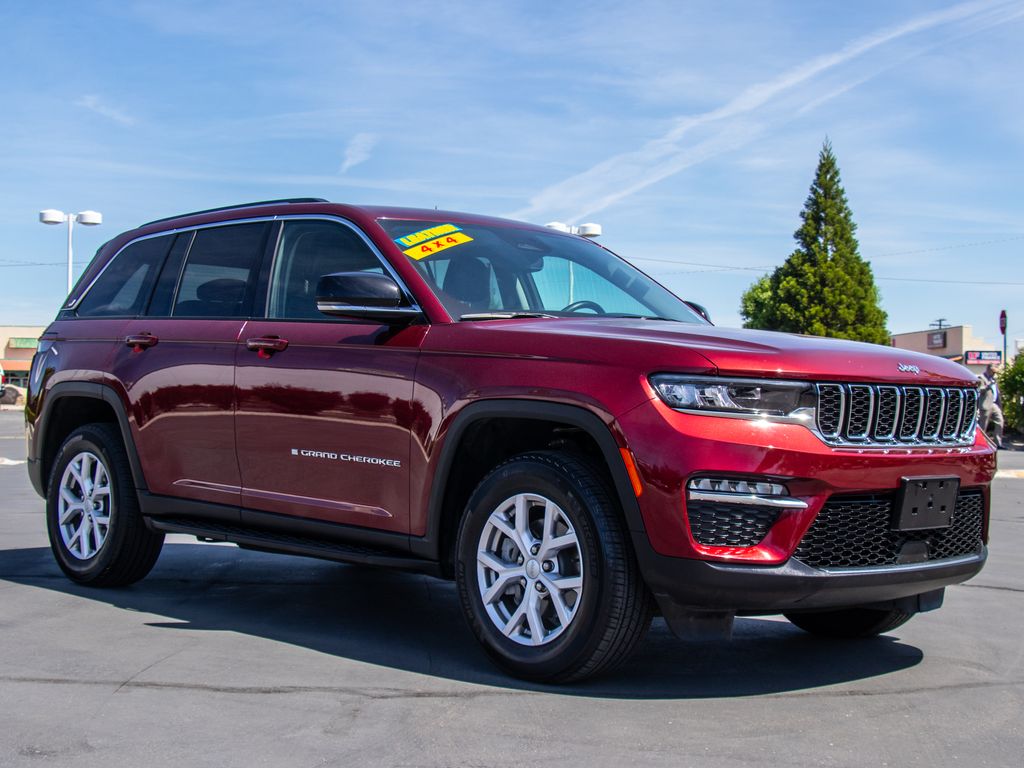 2022 Jeep Grand Cherokee Limited 4x4's photo