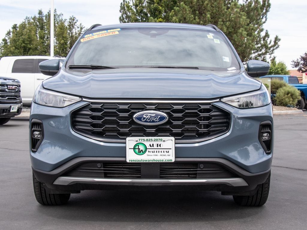 Used 2025 Ford Escape ST-Line Select SUV