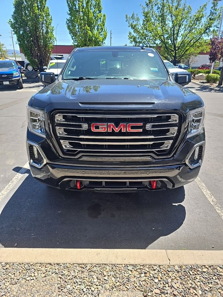2020 GMC Sierra 4WD Crew Cab Short Box AT4's photo
