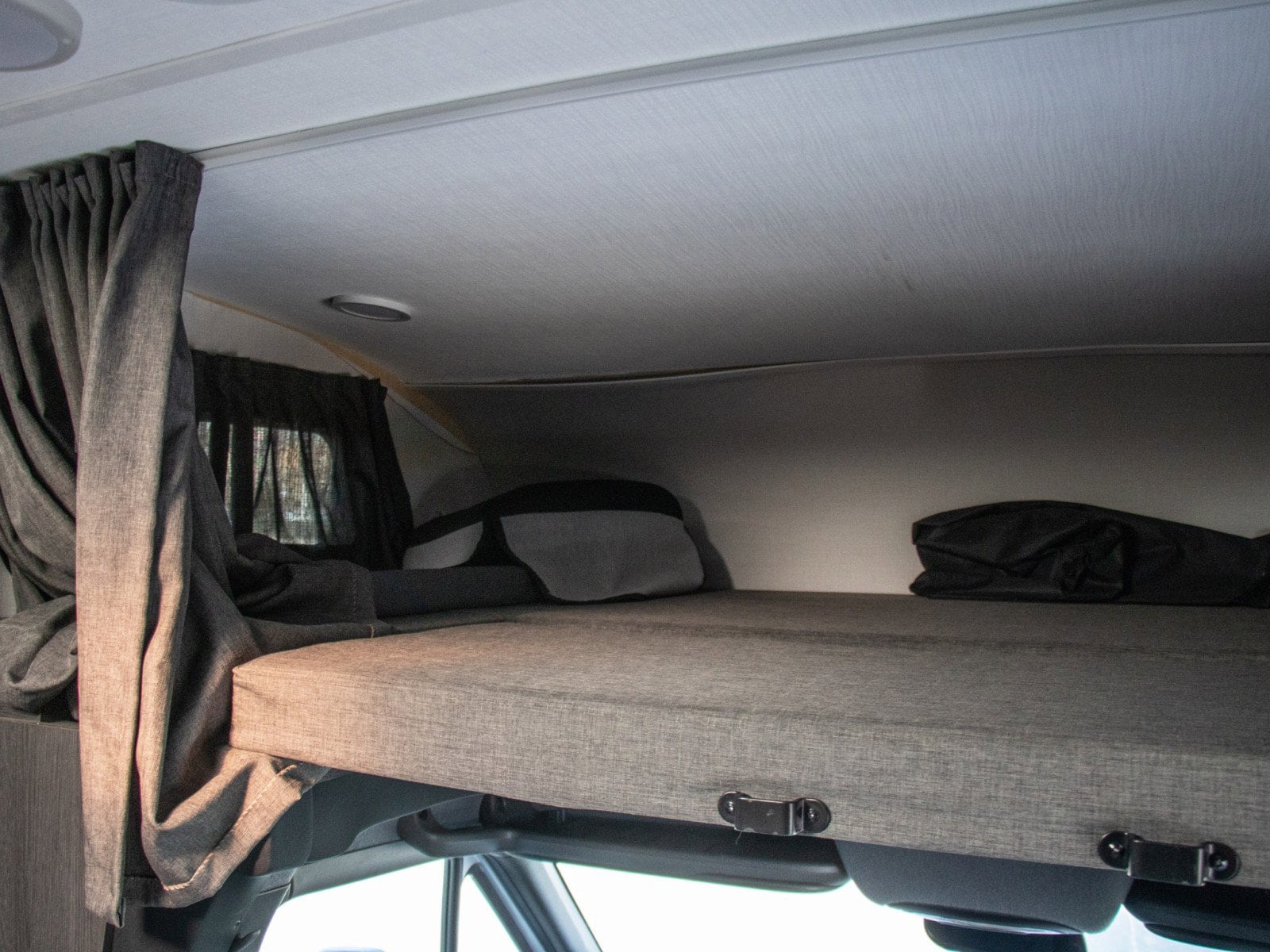 2022 Mercedes-Benz Sprinter Cab Chassis Base - Photo 30