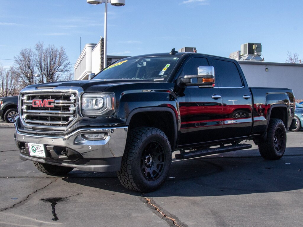 Used 2017 GMC Sierra 1500 SLT Truck Crew Cab