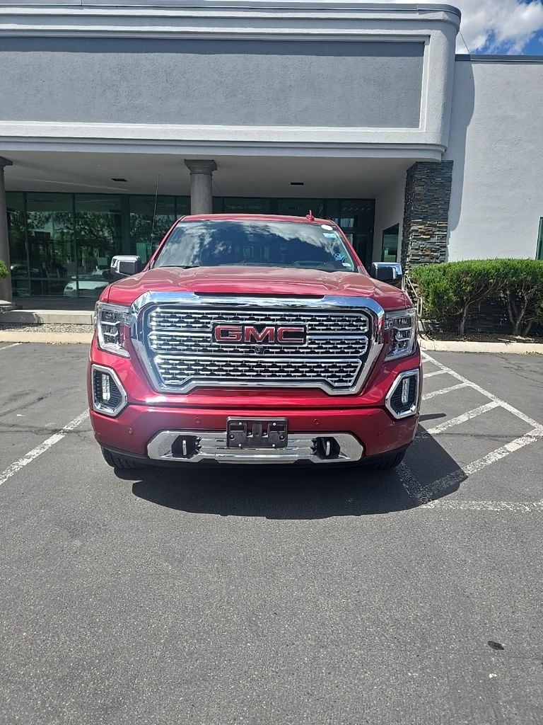 2020 GMC Sierra 4WD Crew Cab Short Box Denali's photo