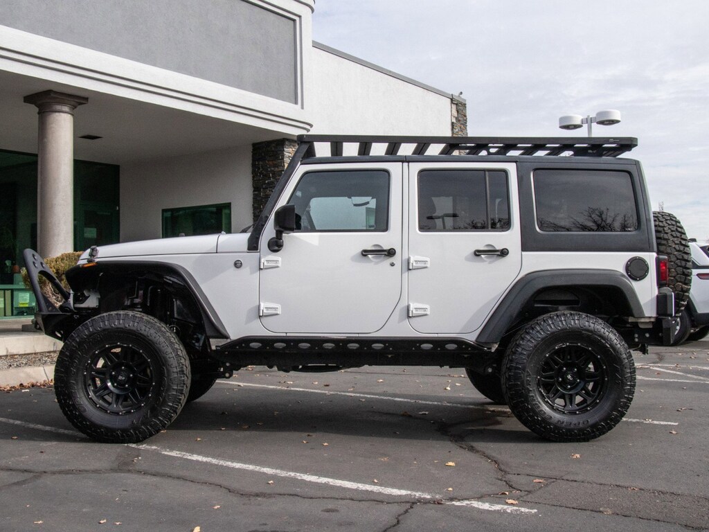 Used 2014 Jeep Wrangler Unlimited Sport 4x4 SUV