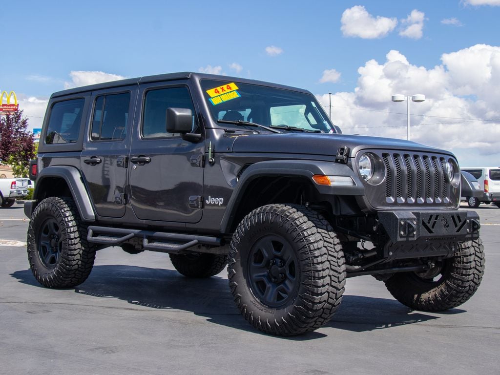 2020 Jeep Wrangler Sport's photo